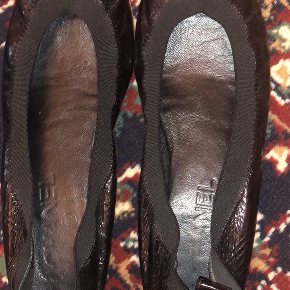 Shoes - Picture 4 of 5